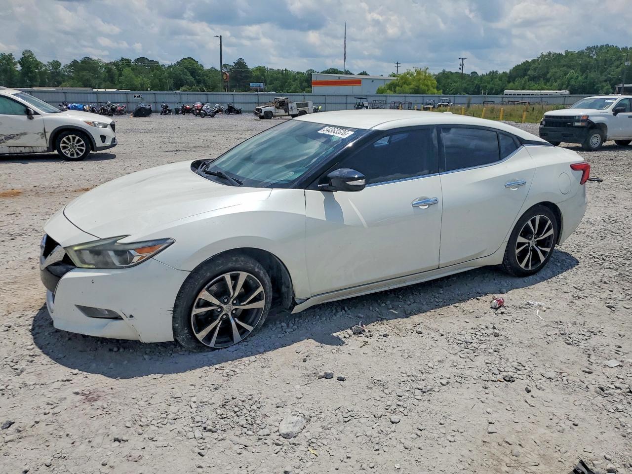 2017 NISSAN MAXIMA