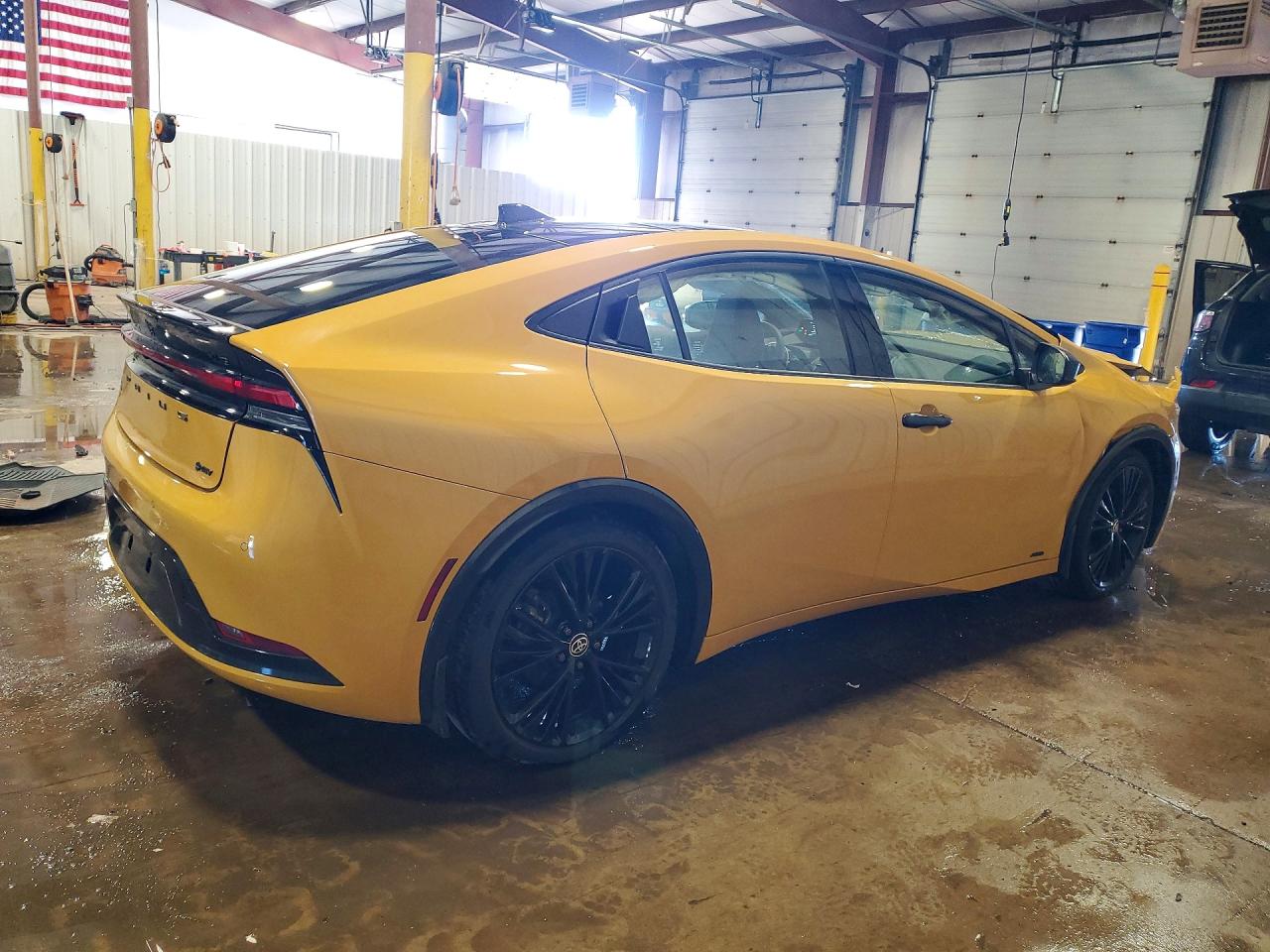 2025 TOYOTA PRIUS NIGHTSHADE photo 3