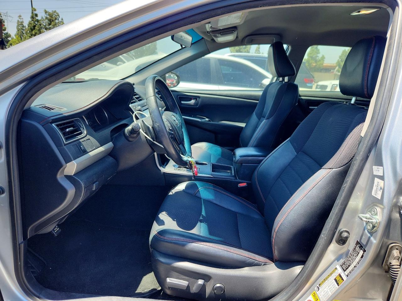 2017 TOYOTA CAMRY LE photo 13