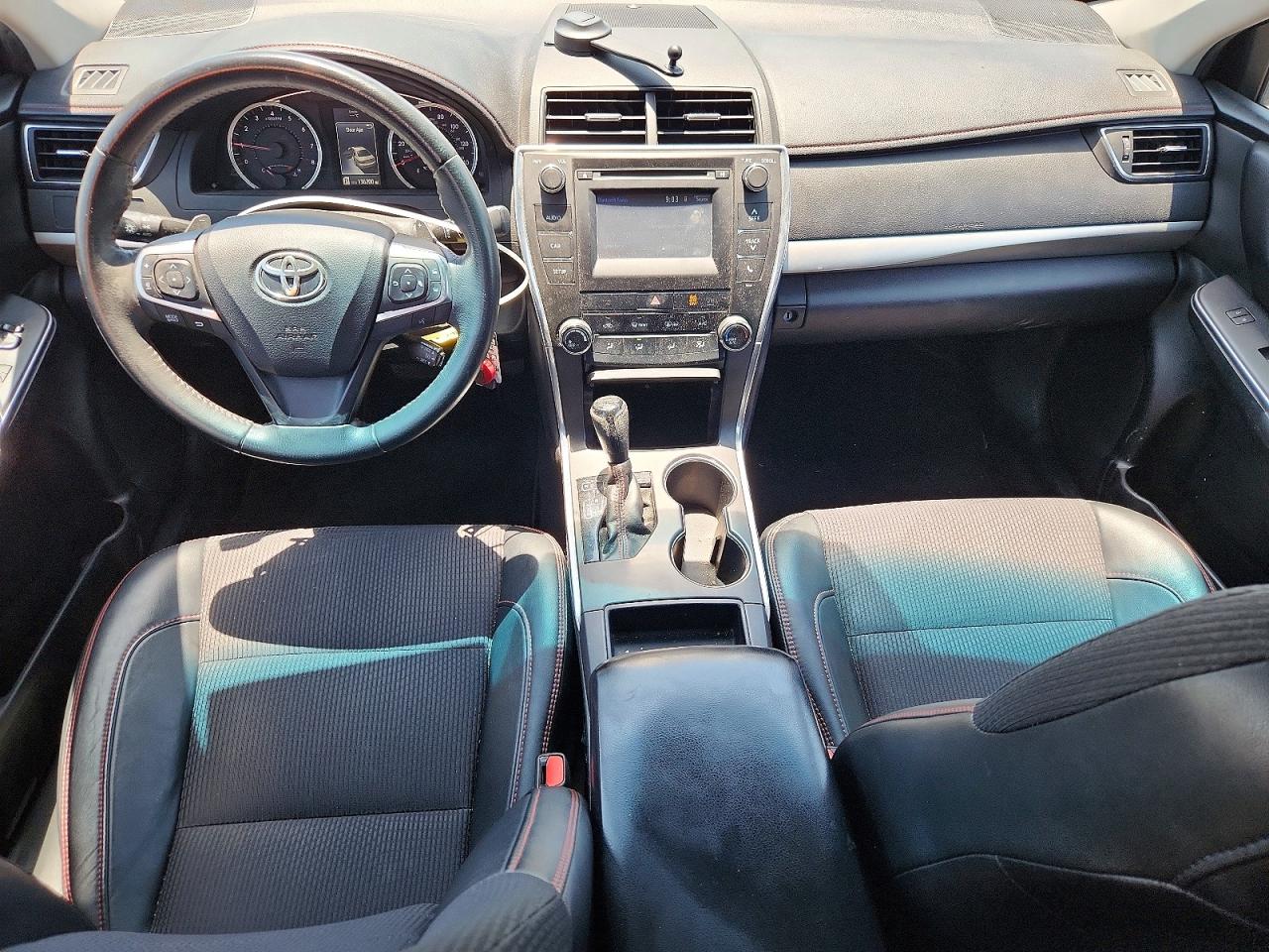 2017 TOYOTA CAMRY LE photo 15