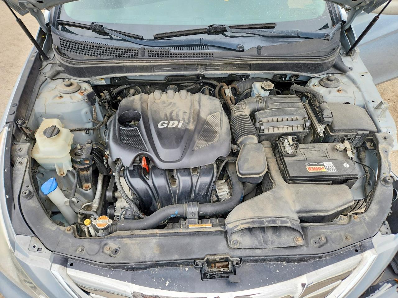 2011 HYUNDAI SONATA SE photo 11