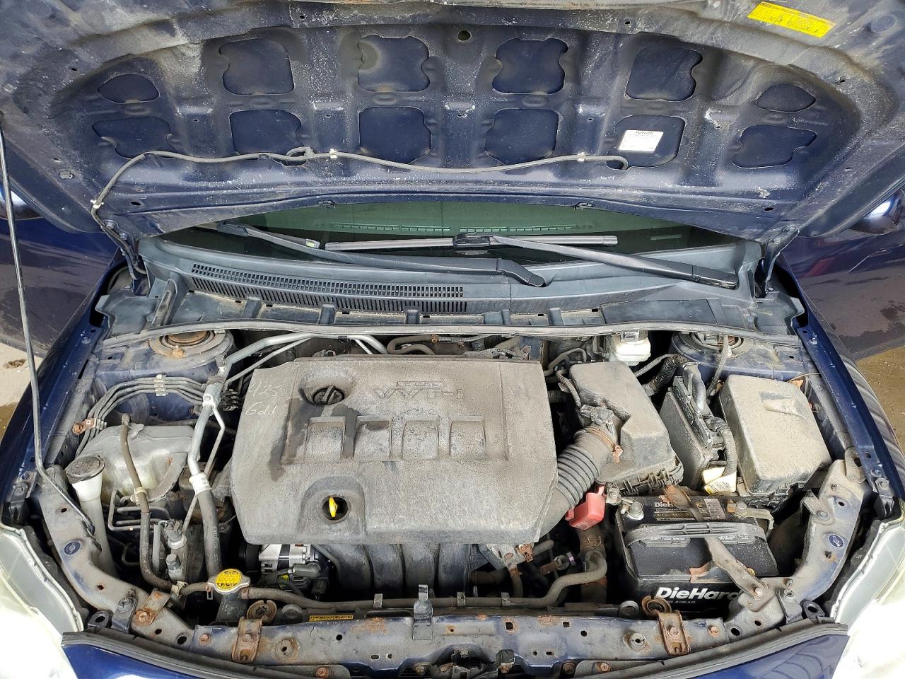 2012 TOYOTA COROLLA LE photo 21