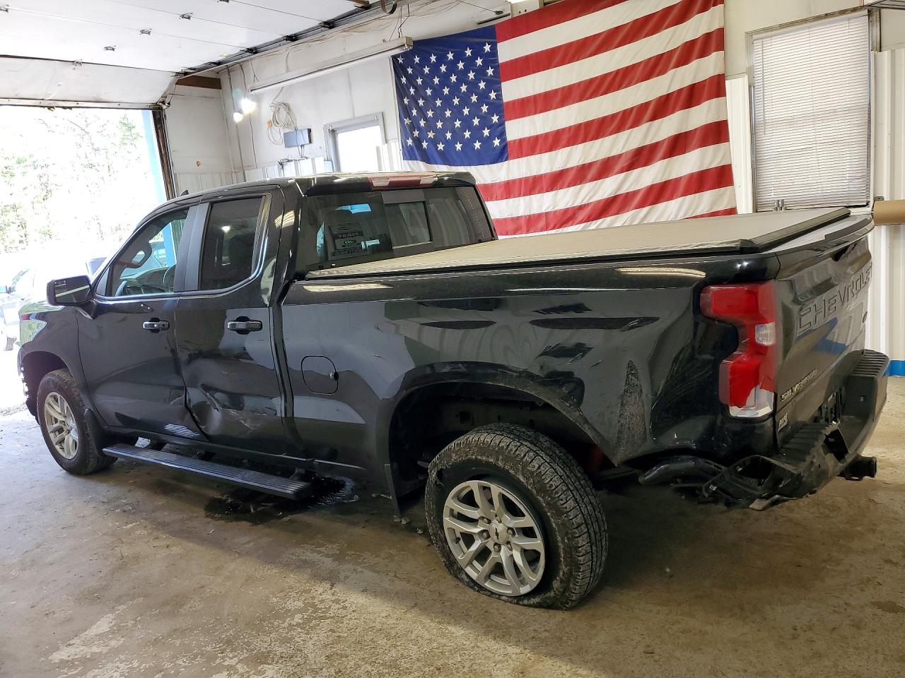 2020 CHEVROLET SILVERADO K1500 RST photo 4