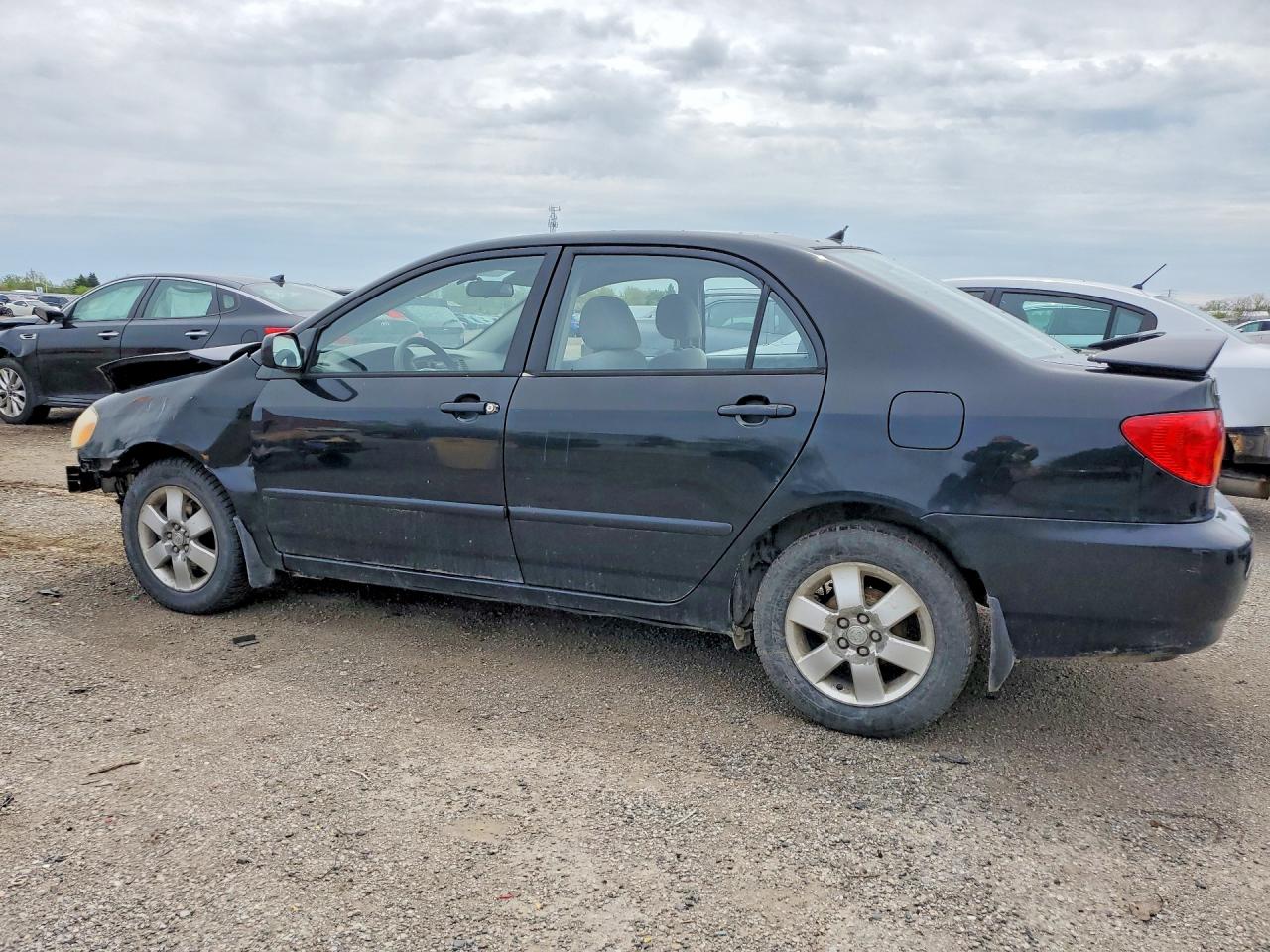 2004 TOYOTA COROLLA CE photo 3