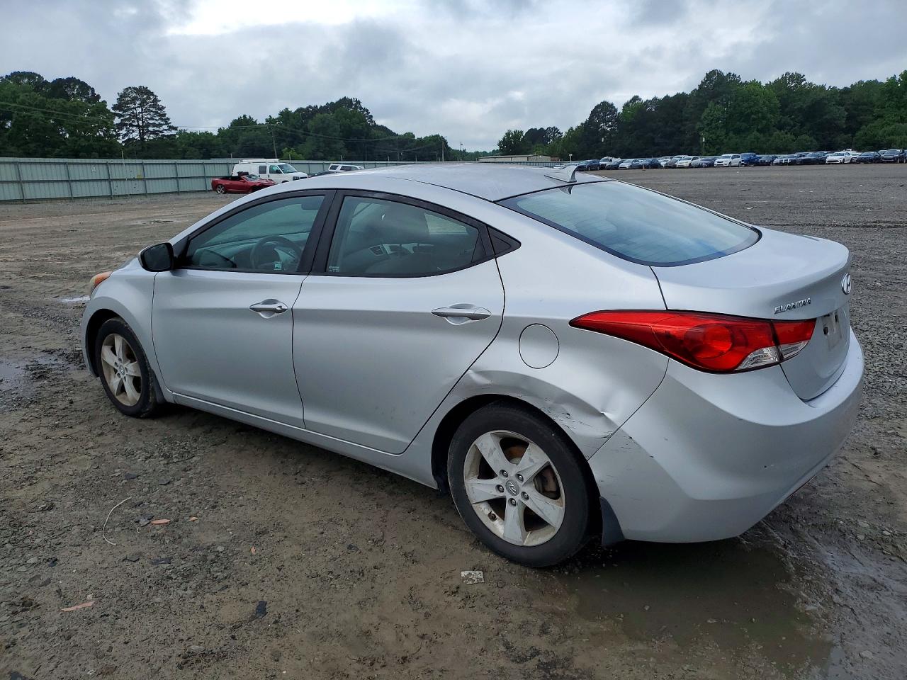 2013 HYUNDAI ELANTRA GLS photo 3