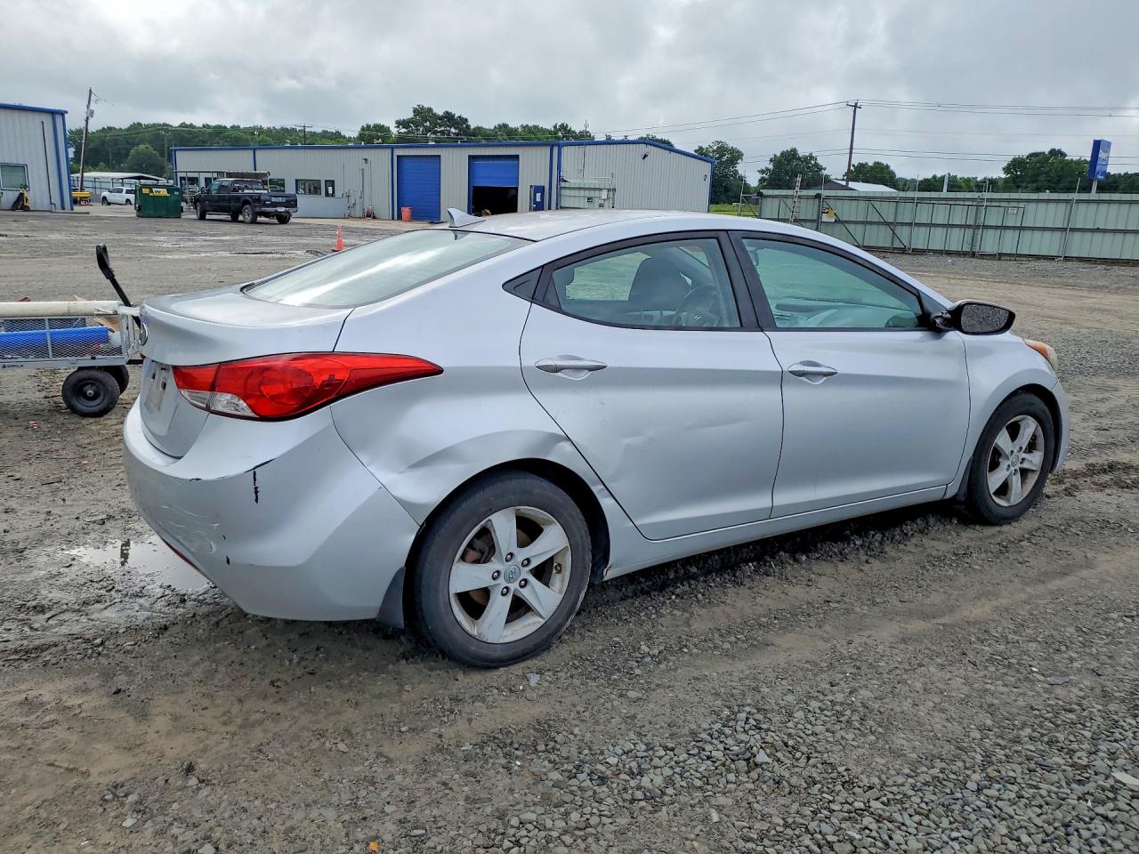 2013 HYUNDAI ELANTRA GLS photo 5