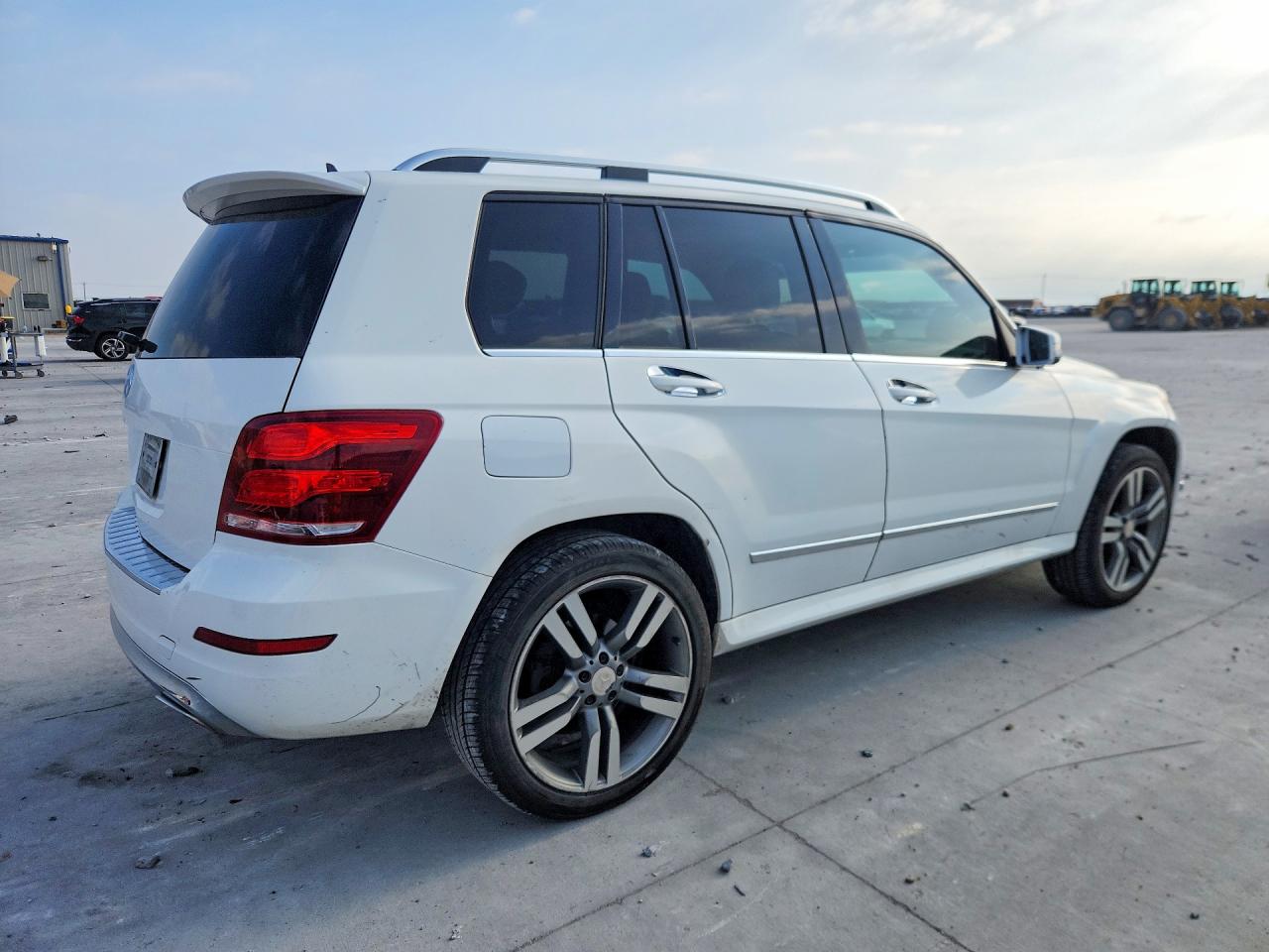 2014 MERCEDES-BENZ GLK 350 photo 5