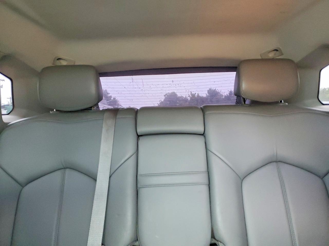 2012 CADILLAC SRX photo 28