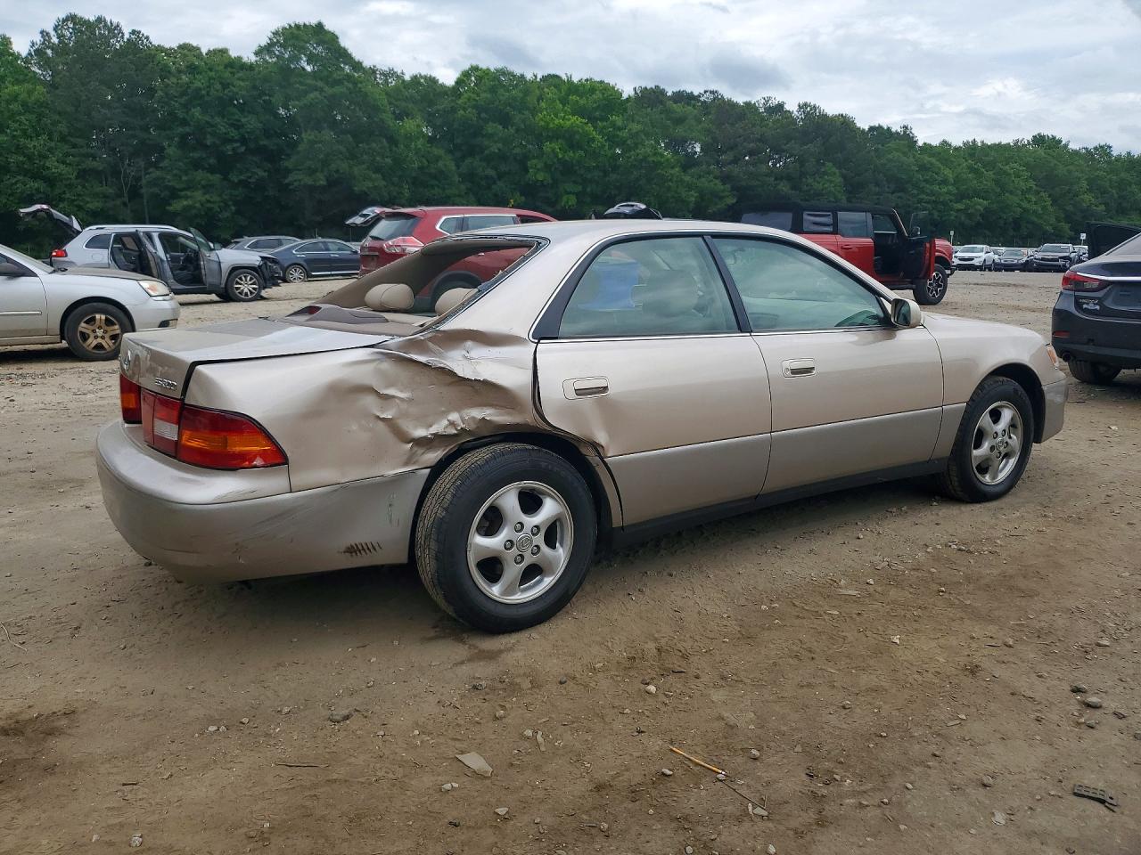 1999 LEXUS ES 300 photo 7