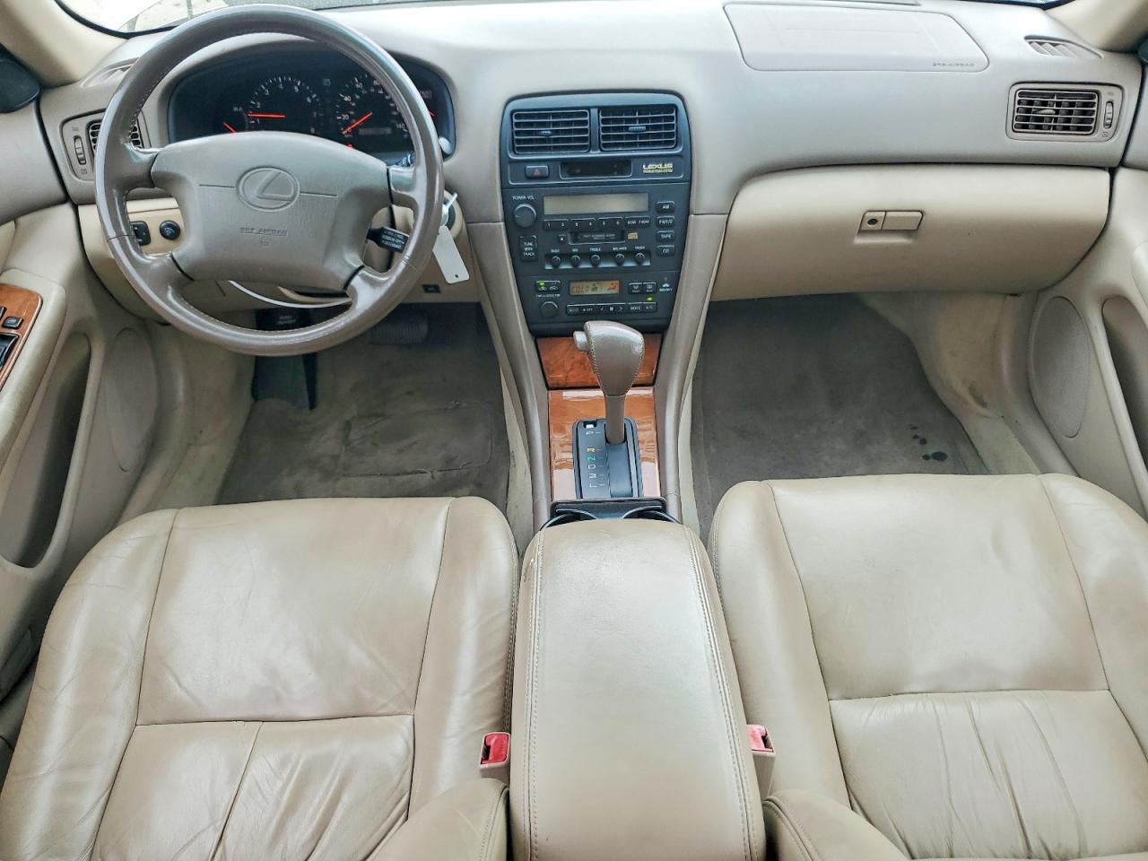 1999 LEXUS ES 300 photo 22