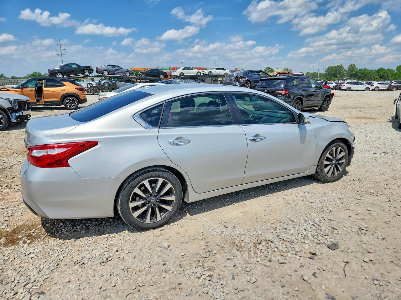 2017 NISSAN ALTIMA 2.5 SL photo 5