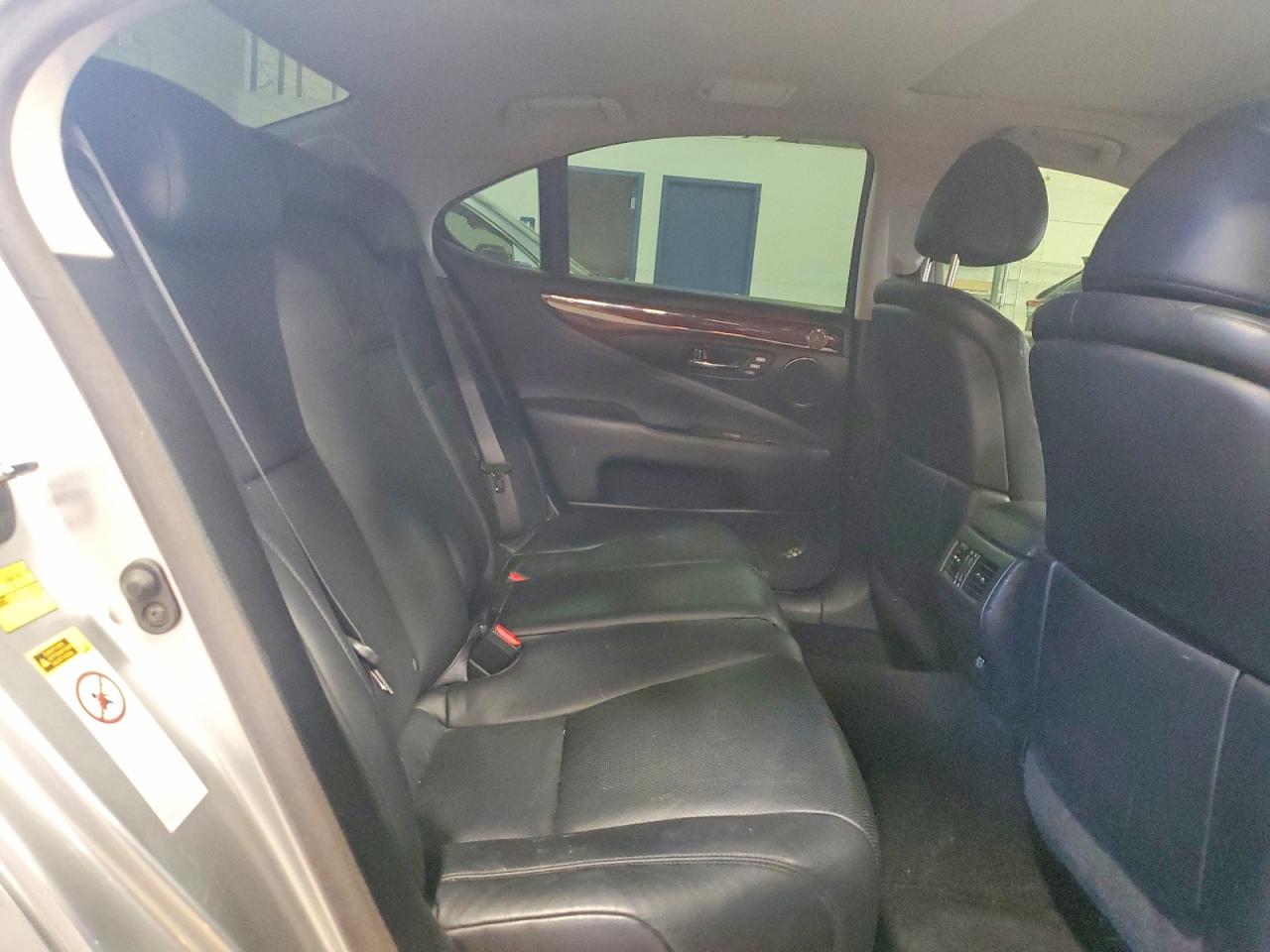 2007 LEXUS LS 460 photo 21