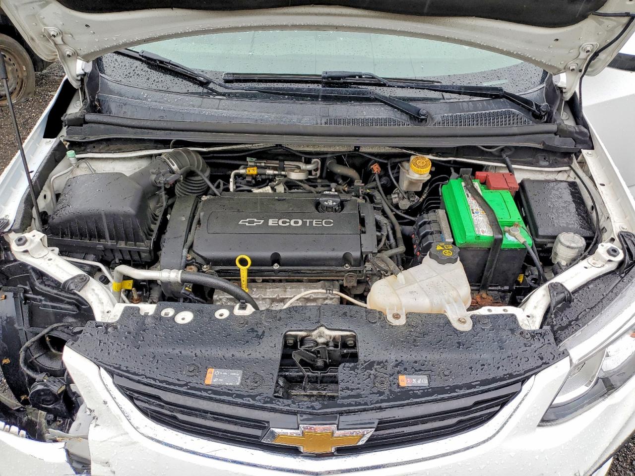 2017 CHEVROLET SONIC photo 11