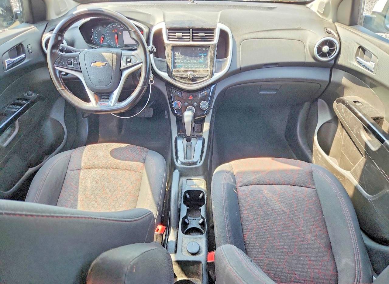 2017 CHEVROLET SONIC LT photo 8