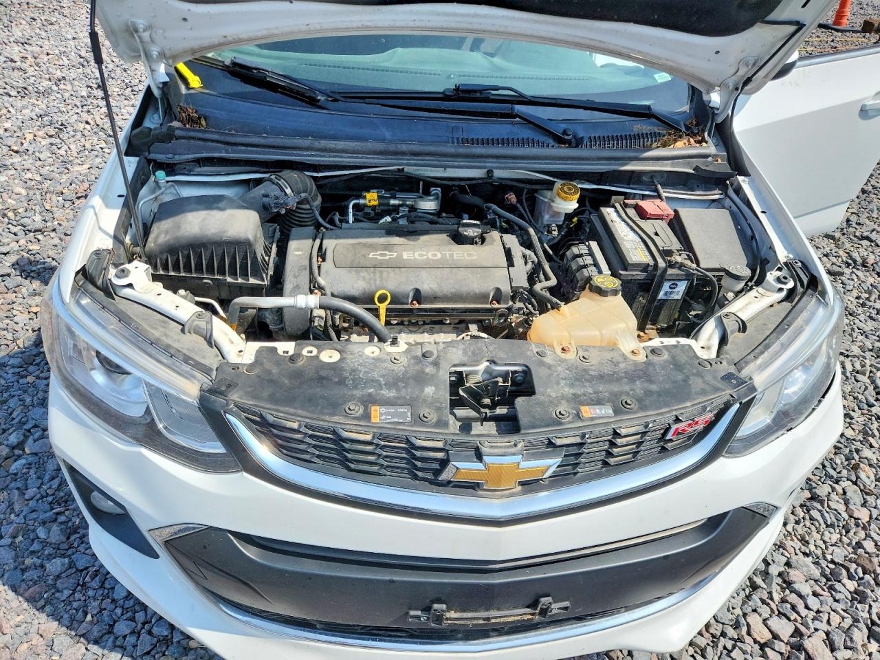 2017 CHEVROLET SONIC LT photo 11