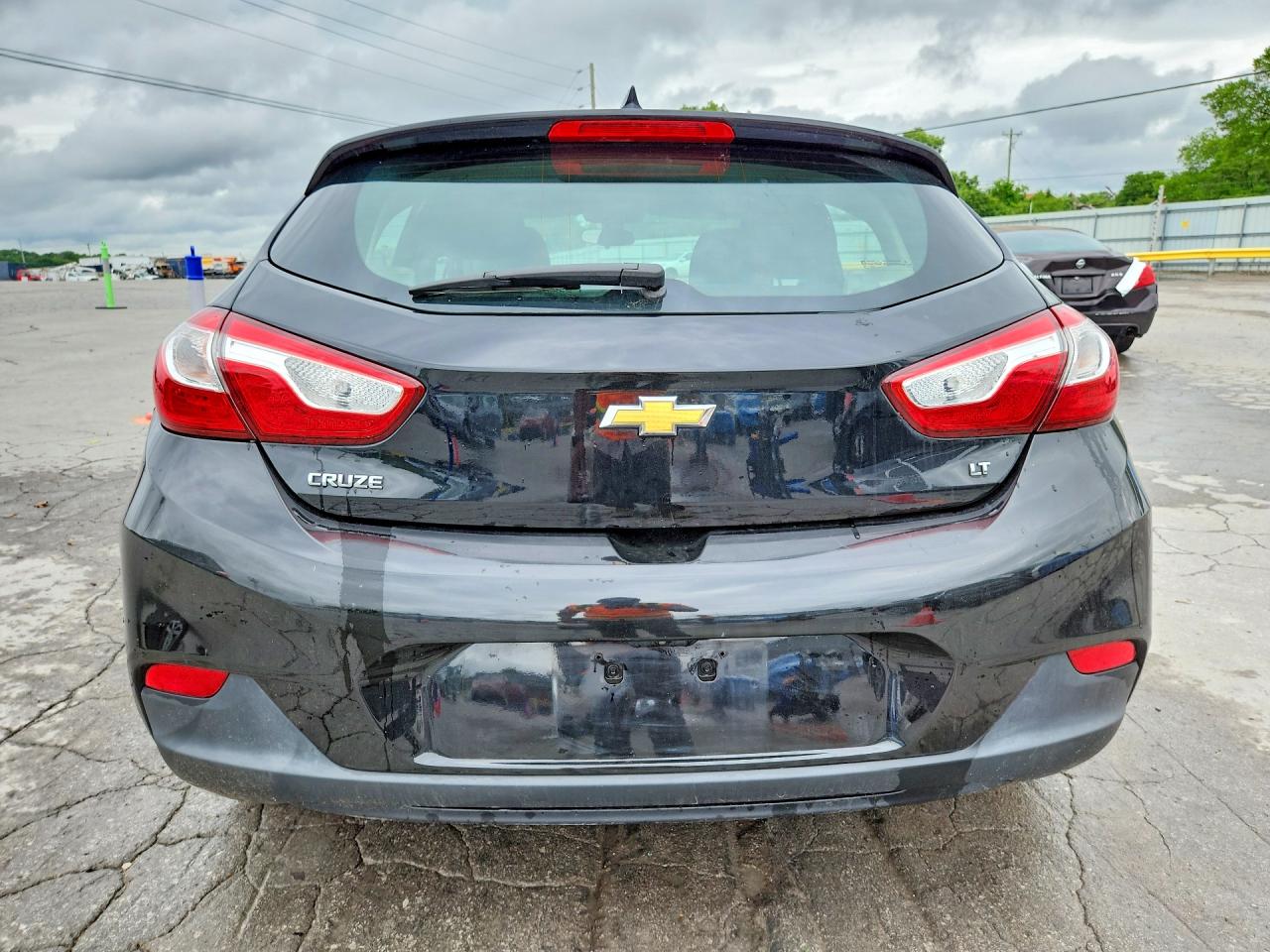 2017 CHEVROLET CRUZE LT photo 11