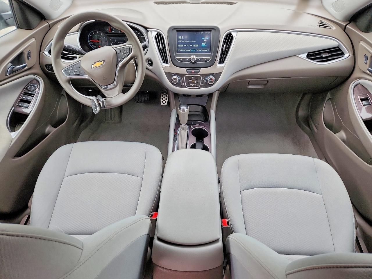 2017 CHEVROLET MALIBU LS photo 8