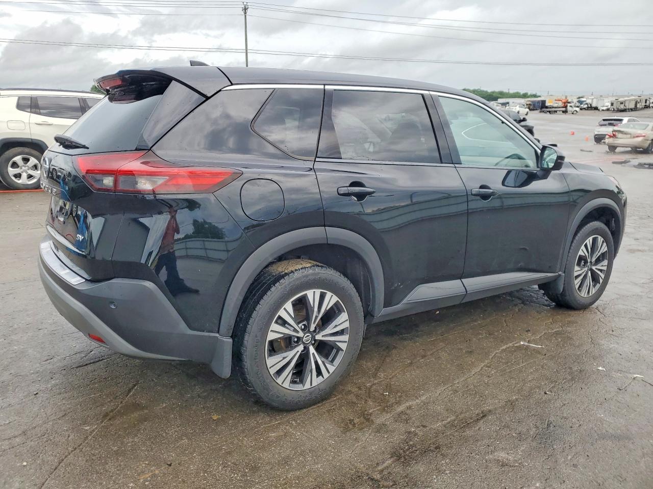 2021 NISSAN ROGUE SV photo 5