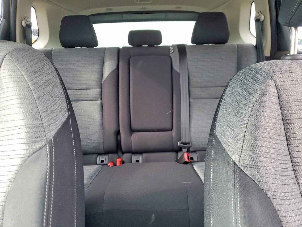 2021 NISSAN ROGUE SV photo 19