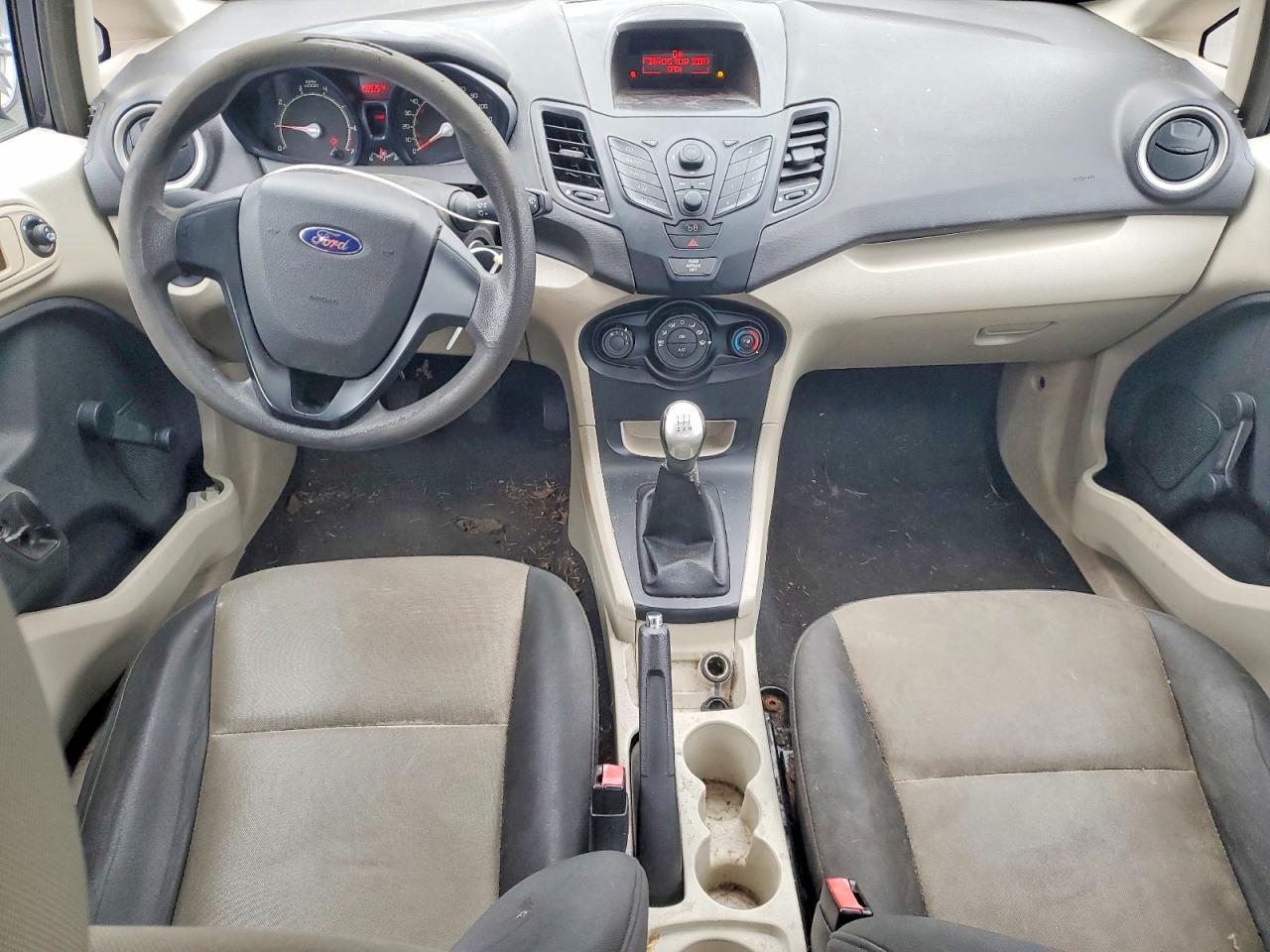 2012 FORD FIESTA S photo 15