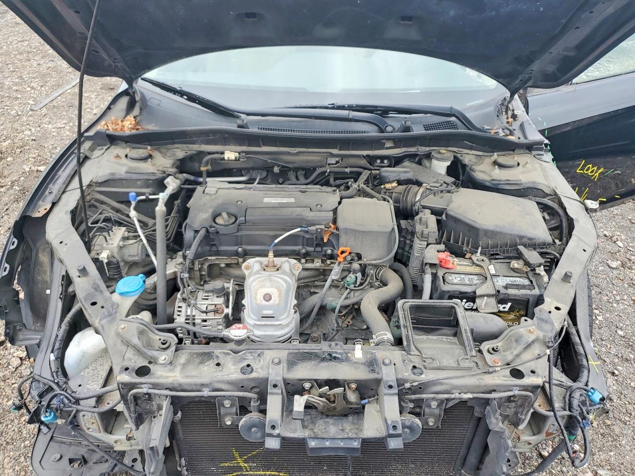 2016 HONDA ACCORD LX photo 21