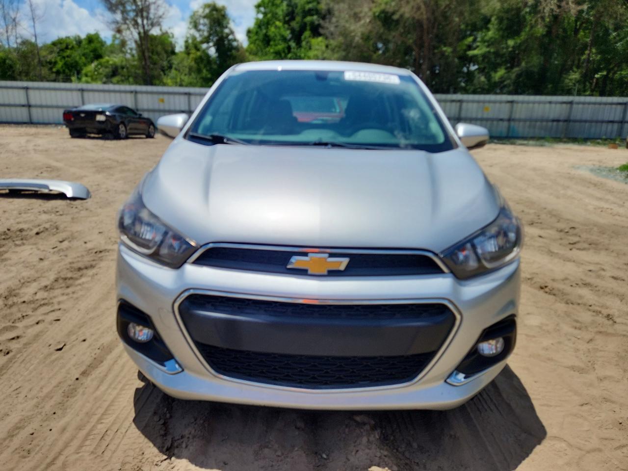 2018 CHEVROLET SPARK 1LT photo 9