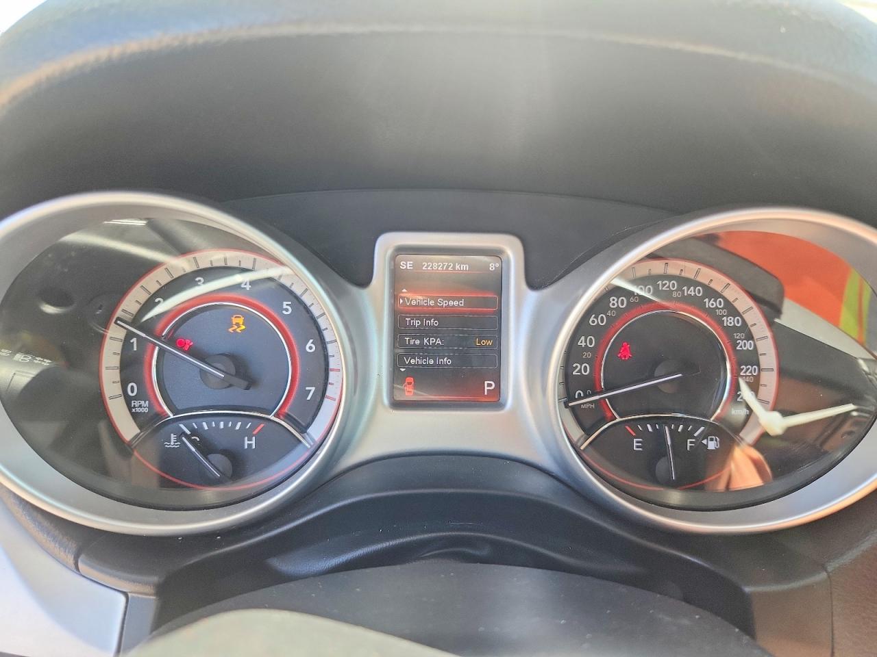 2012 DODGE JOURNEY SXT photo 17