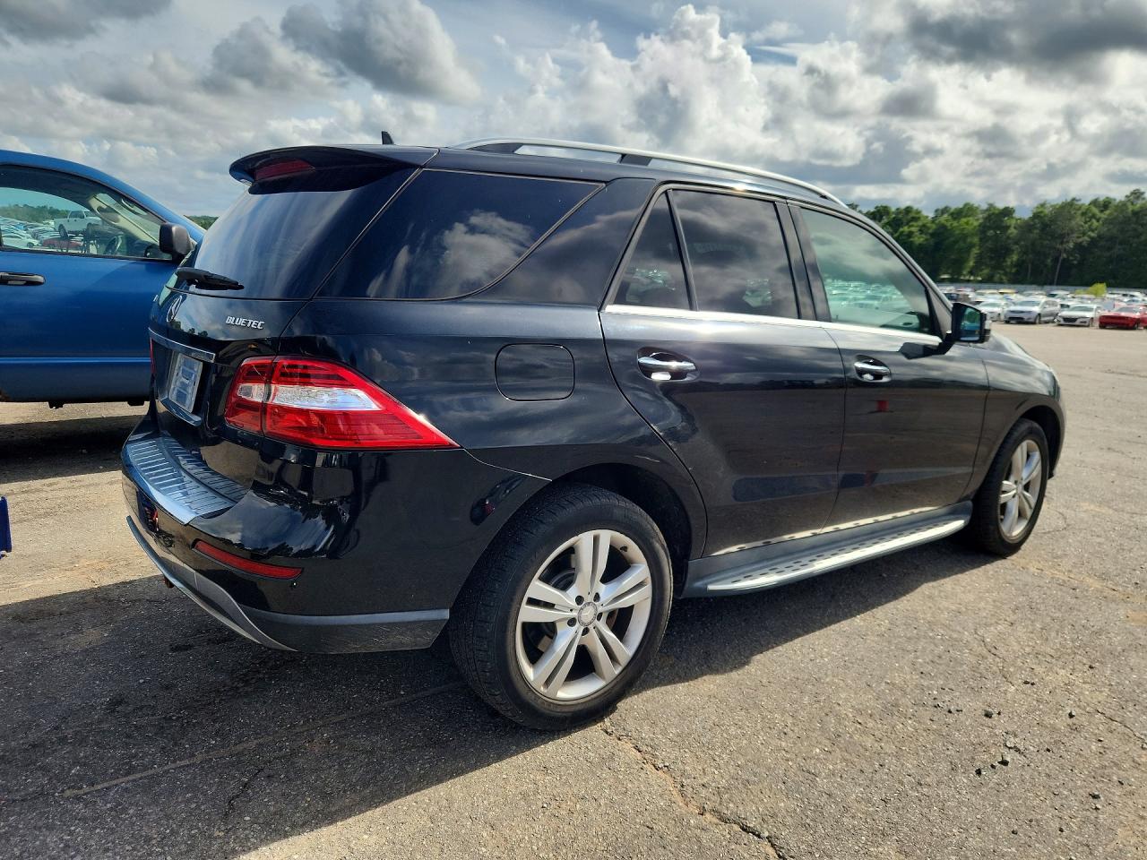 2015 MERCEDES-BENZ ML 250 BLUETEC photo 7