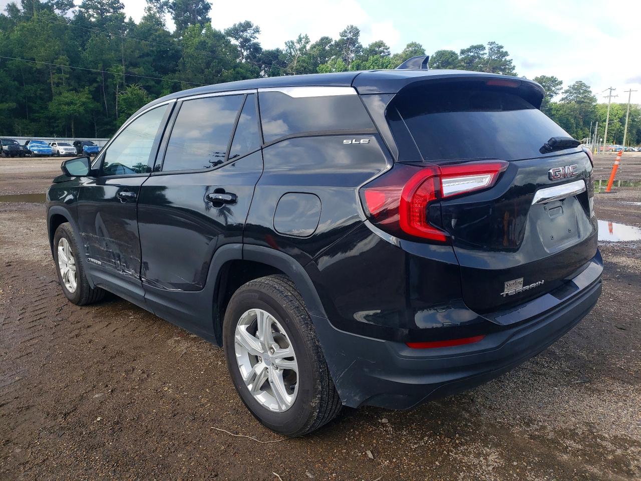 2024 GMC TERRAIN SLE photo 3