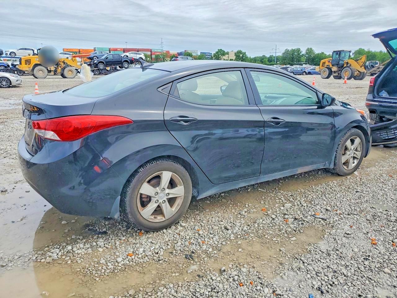 2012 HYUNDAI ELANTRA GLS photo 5