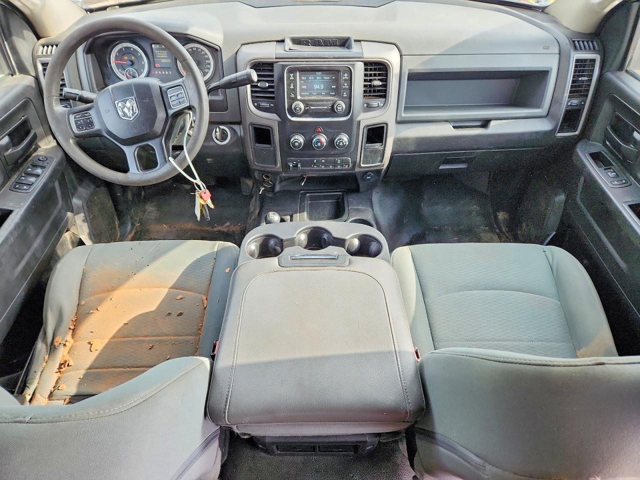 2018 RAM 2500 ST photo 15