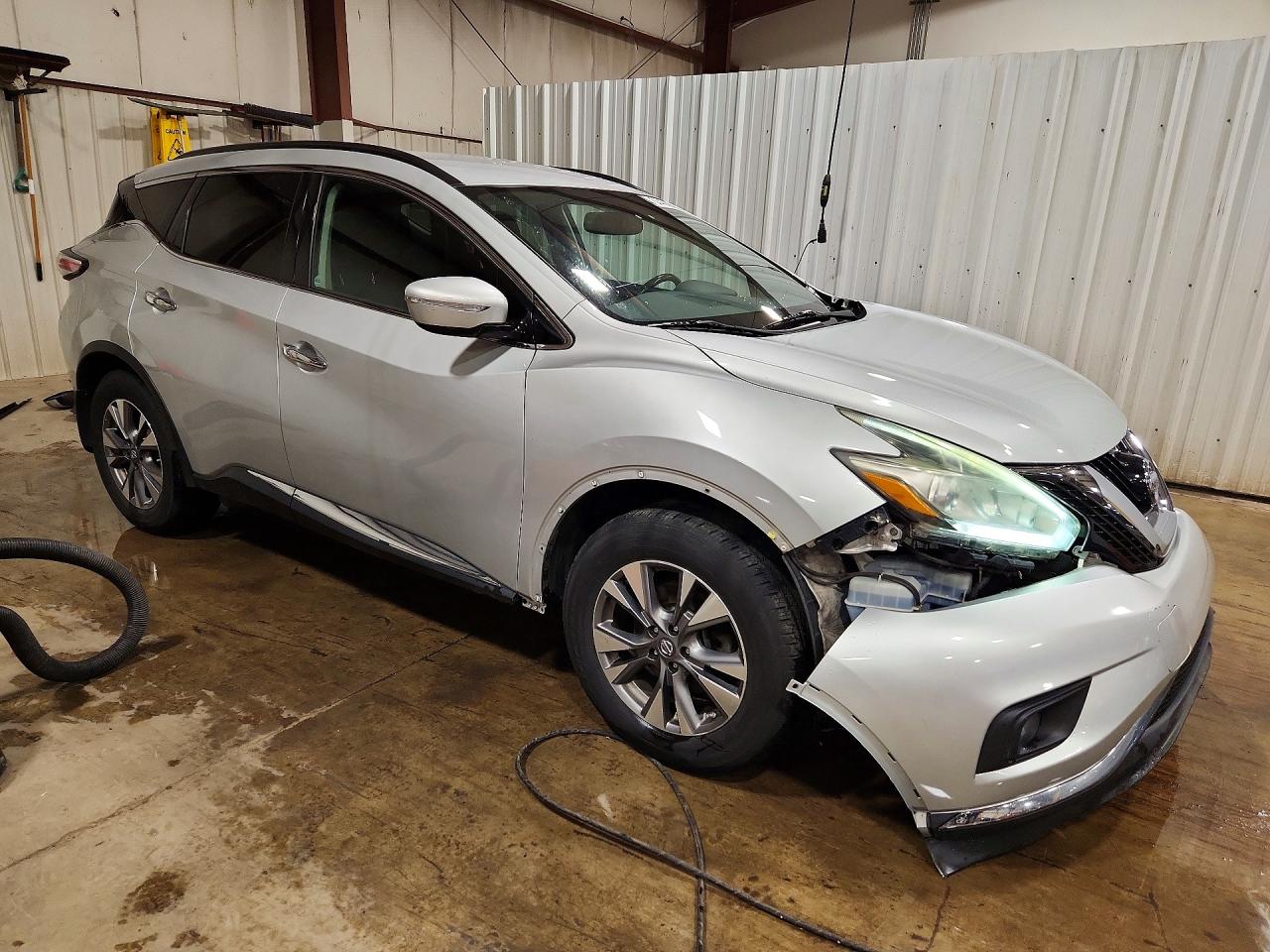 2015 NISSAN MURANO SV photo 4