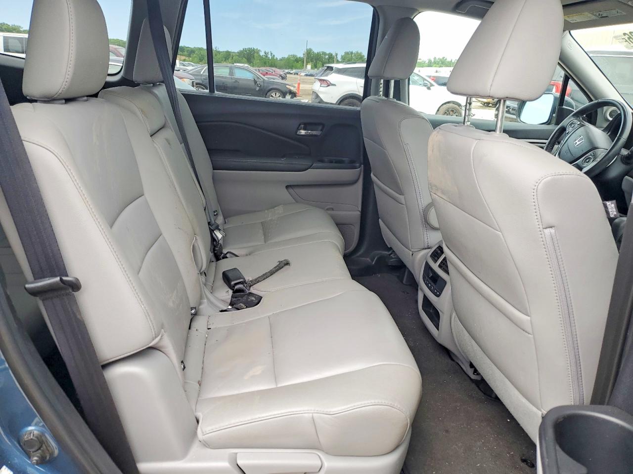 2016 HONDA PILOT EXL photo 21