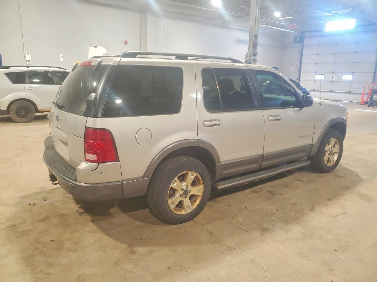 2002 FORD EXPLORER XLT photo 7