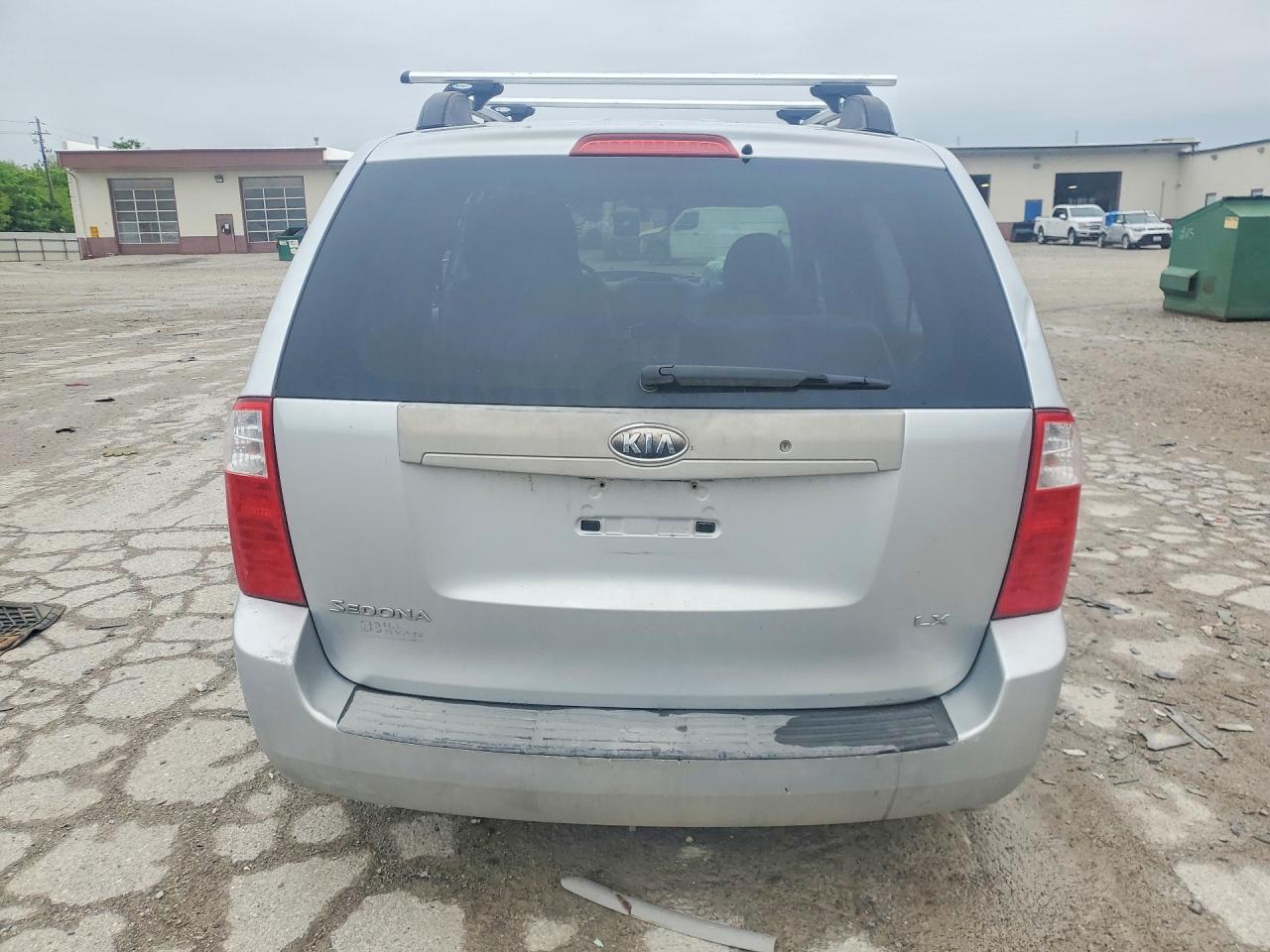2008 KIA SEDONA LX photo 6