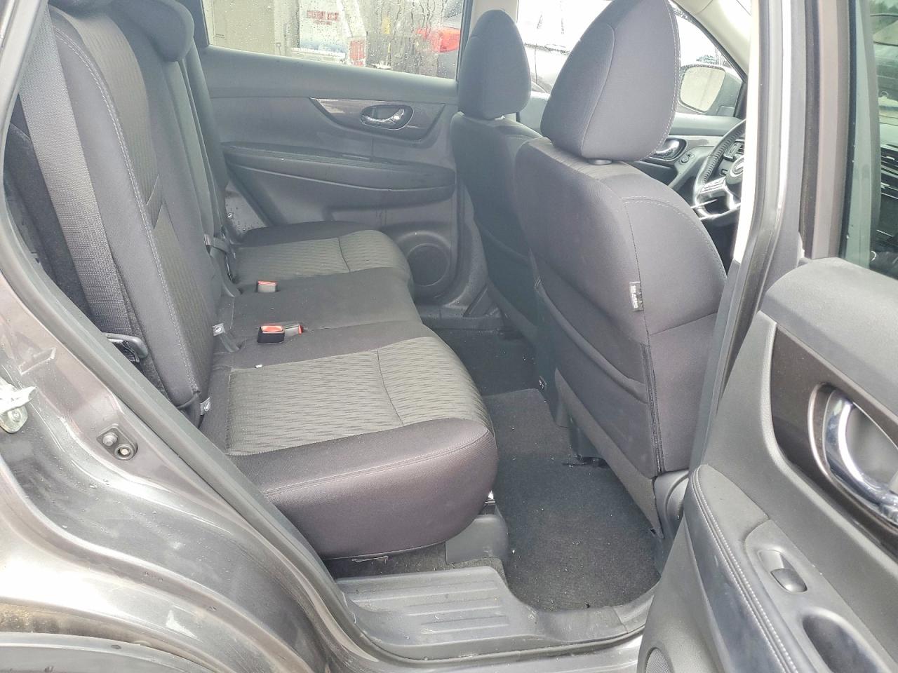 2019 NISSAN ROGUE SV photo 31
