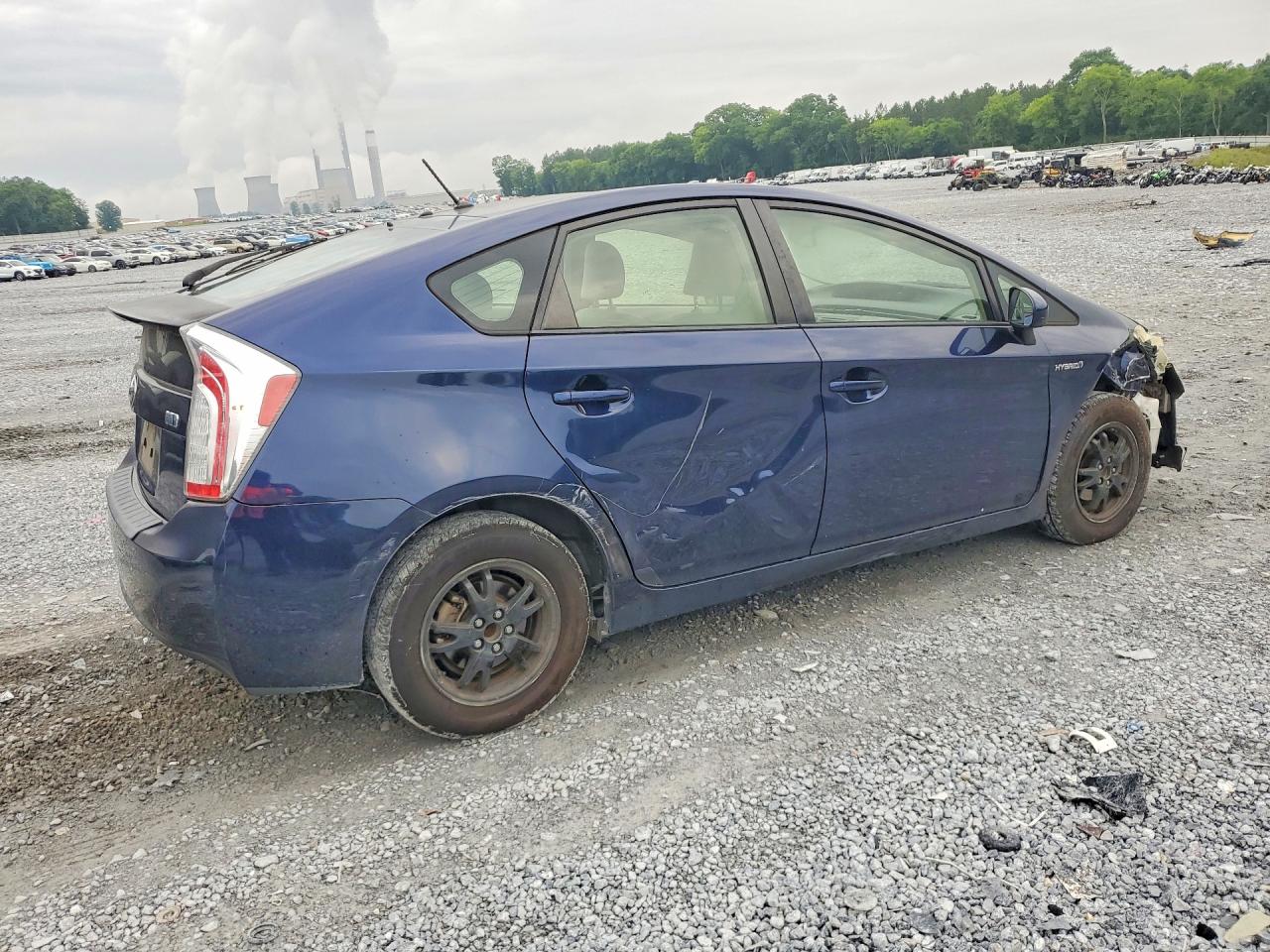 2012 TOYOTA PRIUS TWO photo 5
