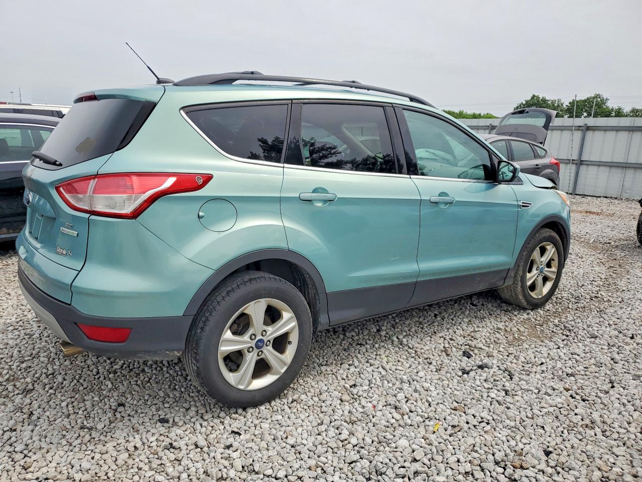2013 FORD ESCAPE SE photo 5