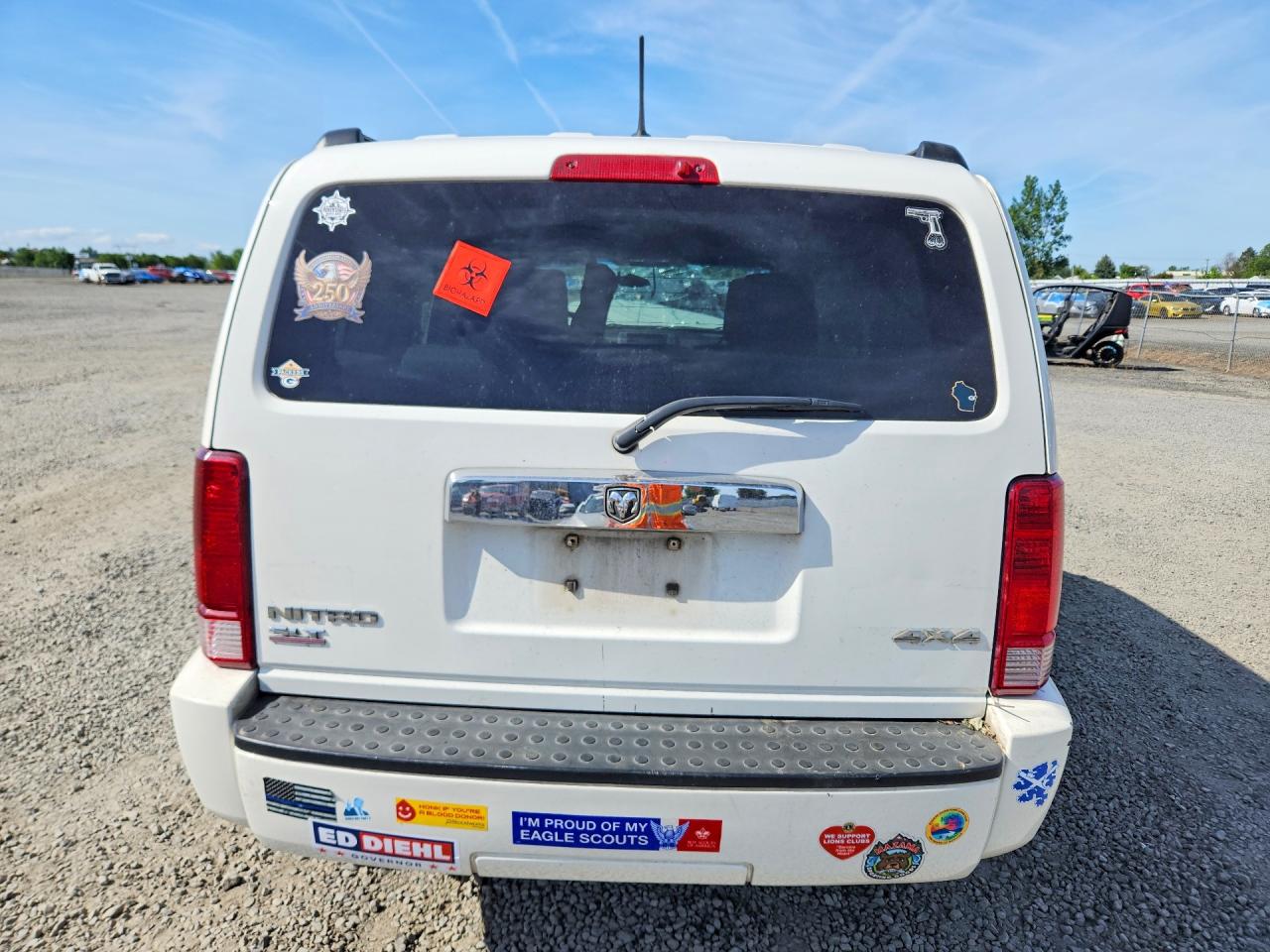 2007 DODGE NITRO SLT photo 11
