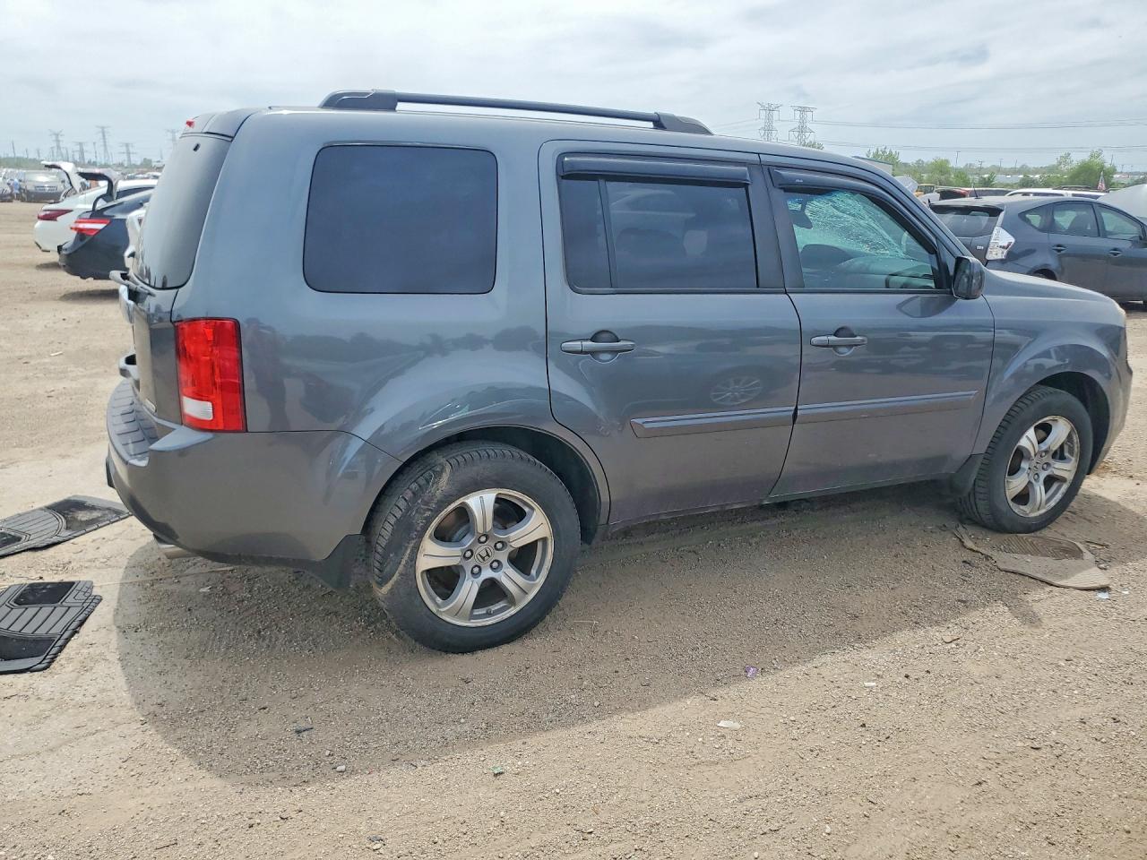2012 HONDA PILOT EXL photo 5