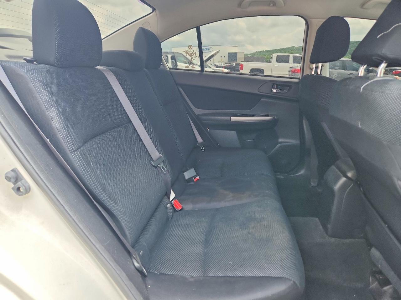 2015 SUBARU IMPREZA PREMIUM photo 19