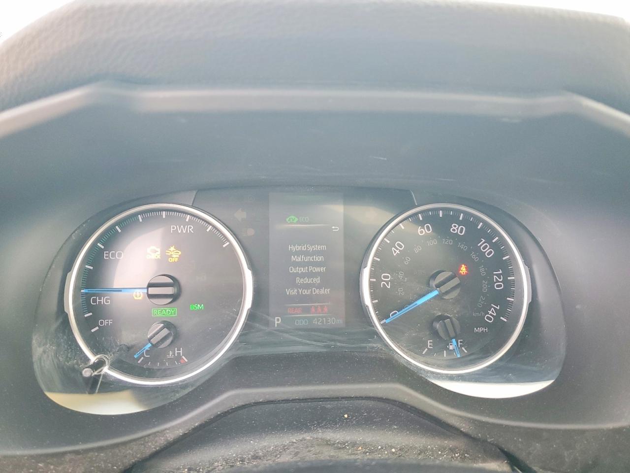 2022 TOYOTA RAV4 SE photo 17
