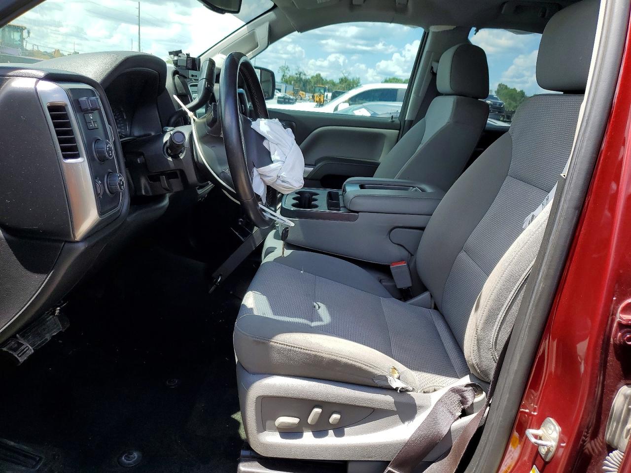 2017 CHEVROLET SILVERADO K1500 LT photo 19