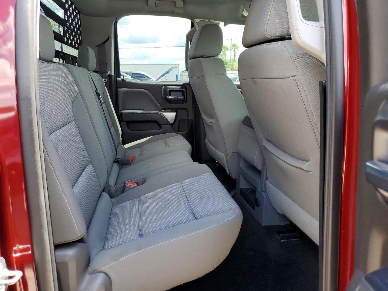 2017 CHEVROLET SILVERADO K1500 LT photo 28