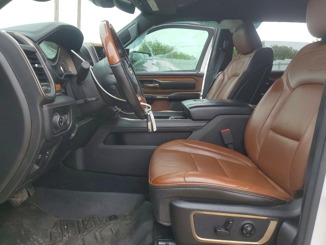 2019 RAM 1500 LONGHORN photo 13