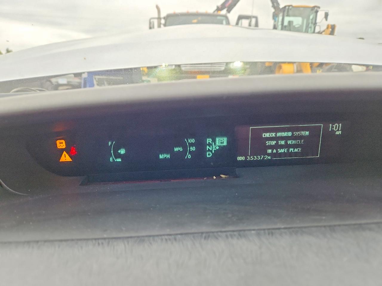2013 TOYOTA PRIUS TWO photo 17