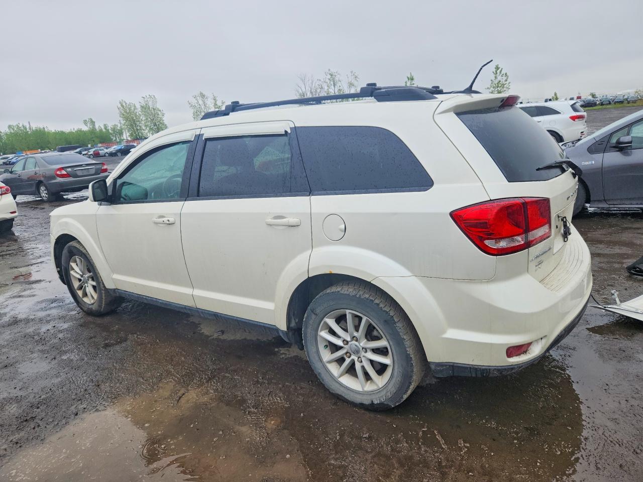 2015 DODGE JOURNEY SXT photo 3
