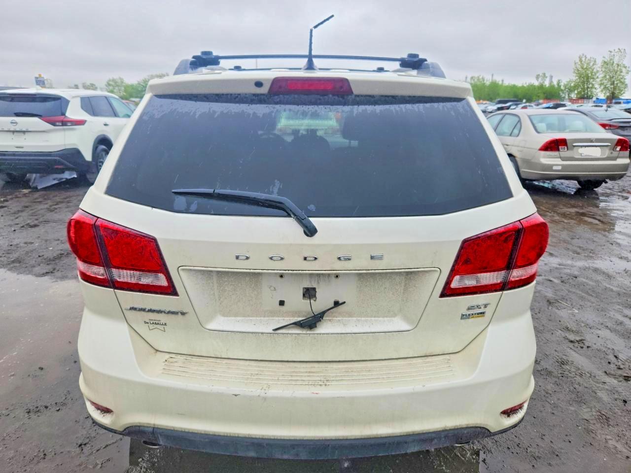 2015 DODGE JOURNEY SXT photo 11