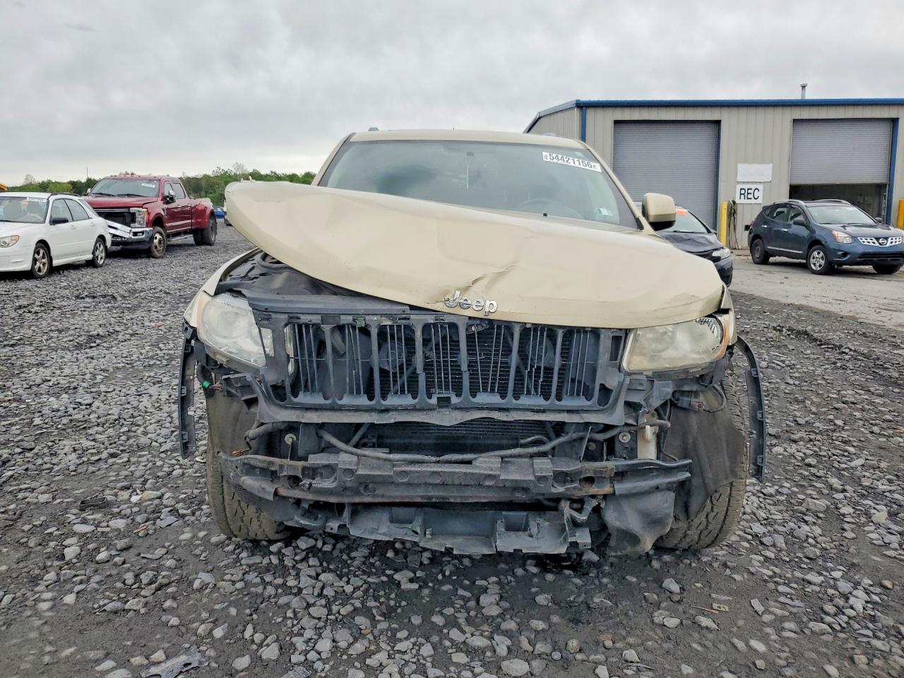 2011 JEEP GRAND CHEROKEE LAREDO photo 9