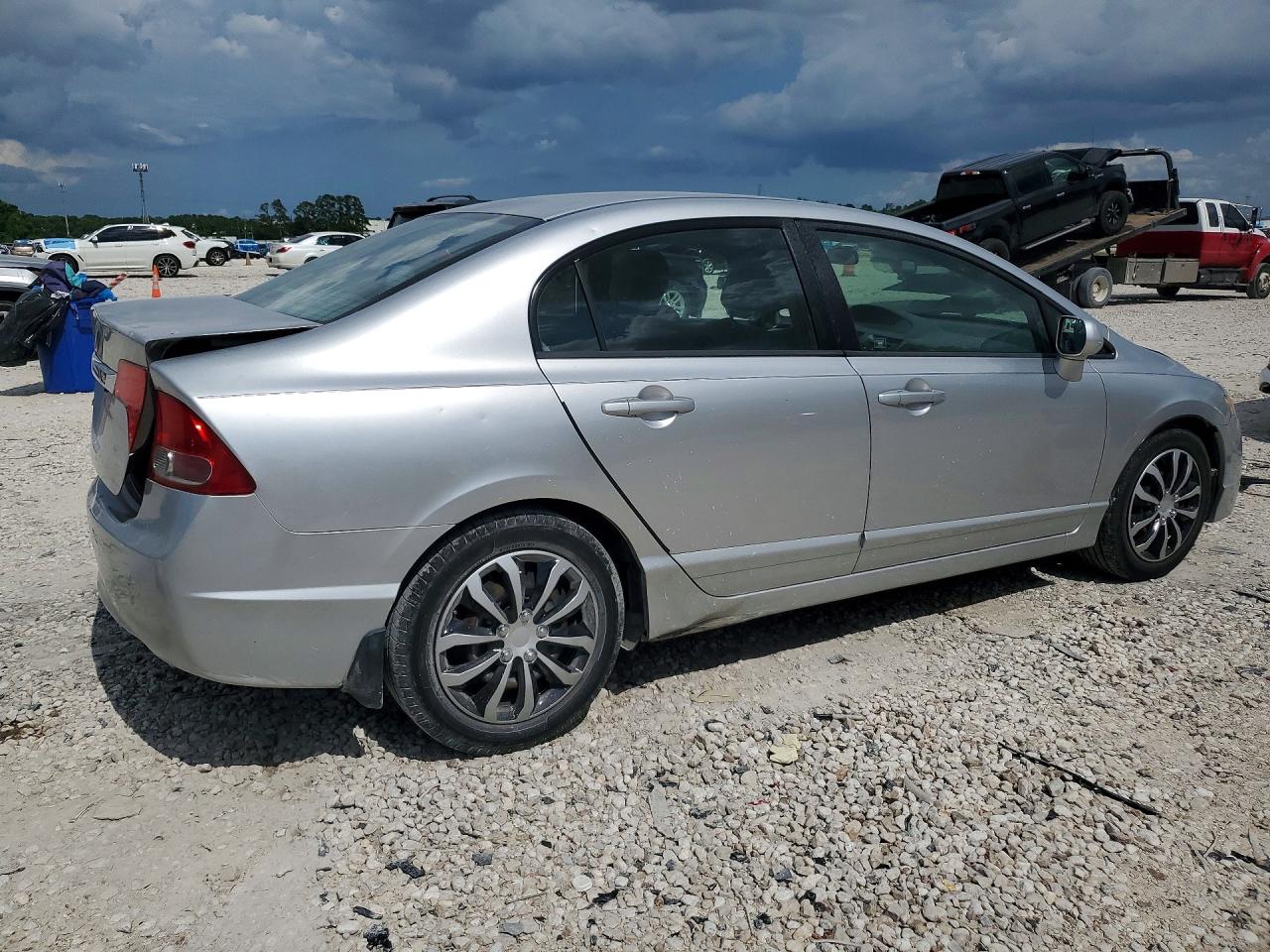 2010 HONDA CIVIC LX photo 5